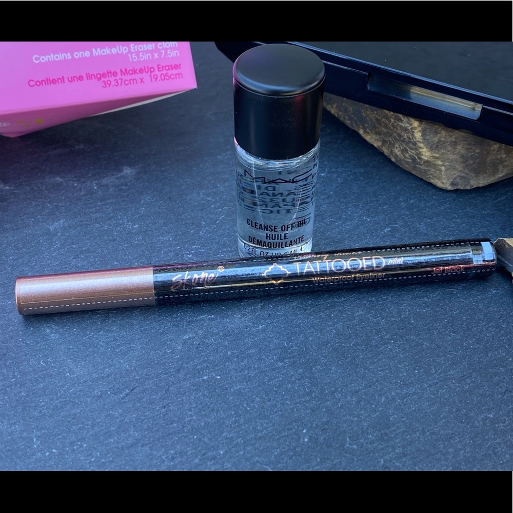 Beauty bundle!! - Picture 7 of 8